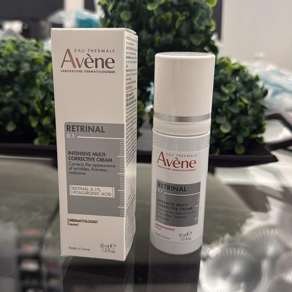 Avène Retrinal 0.1 Intensive Multi-Corrective Cream - White